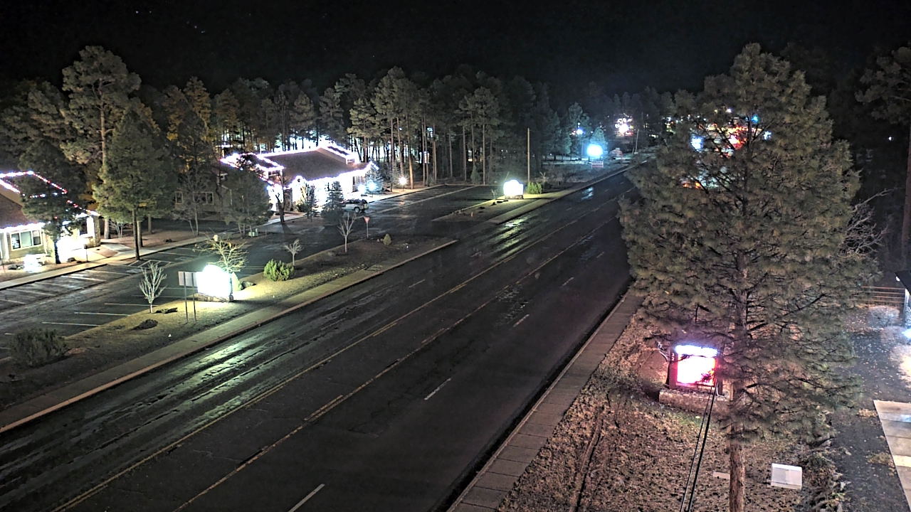 Thumbnail for current weather camera view from Town of Pinetop-Lakeside in Lakeside, Arizona