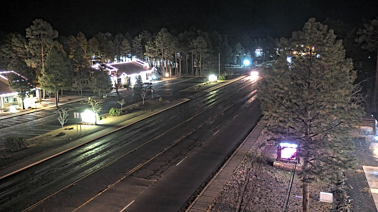 Thumbnail for current weather camera view from Town of Pinetop-Lakeside in Lakeside, Arizona