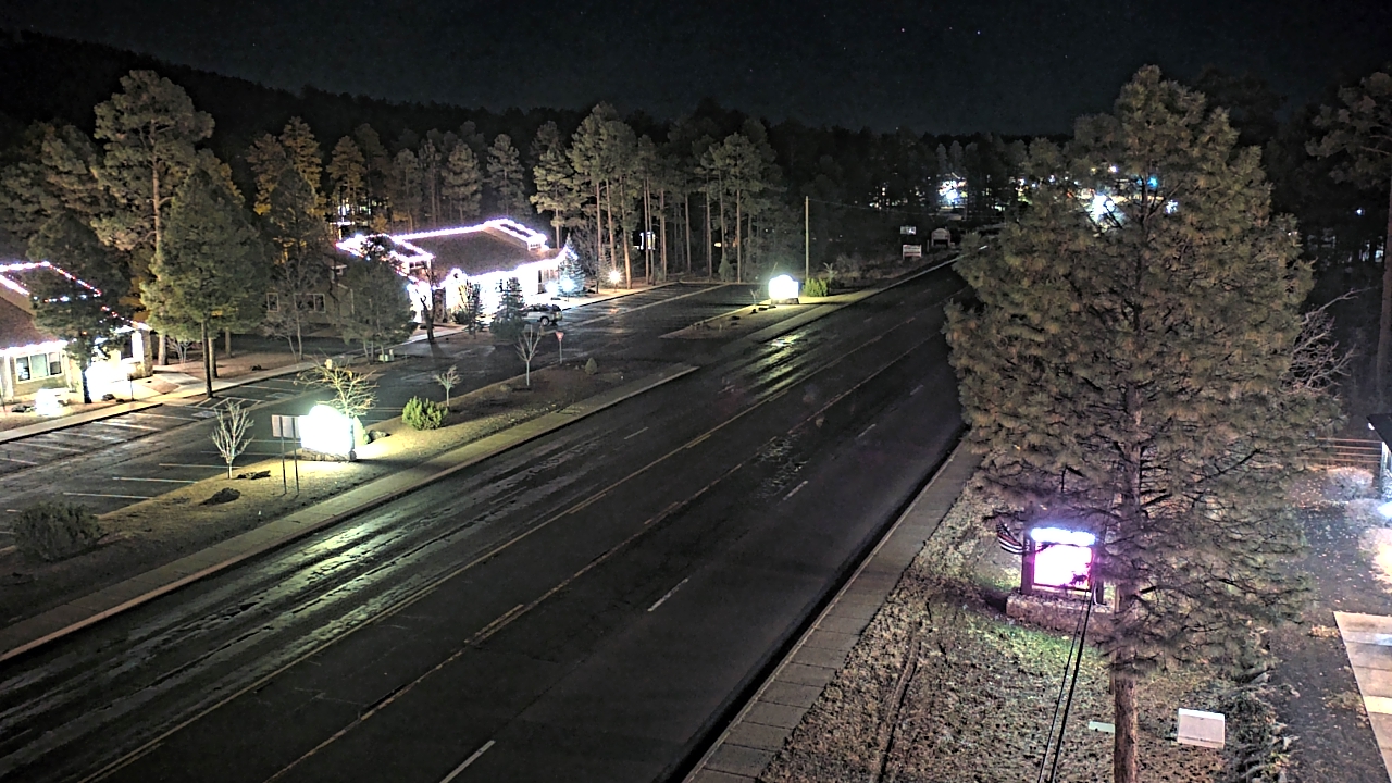 Thumbnail for current weather camera view from Town of Pinetop-Lakeside in Lakeside, Arizona