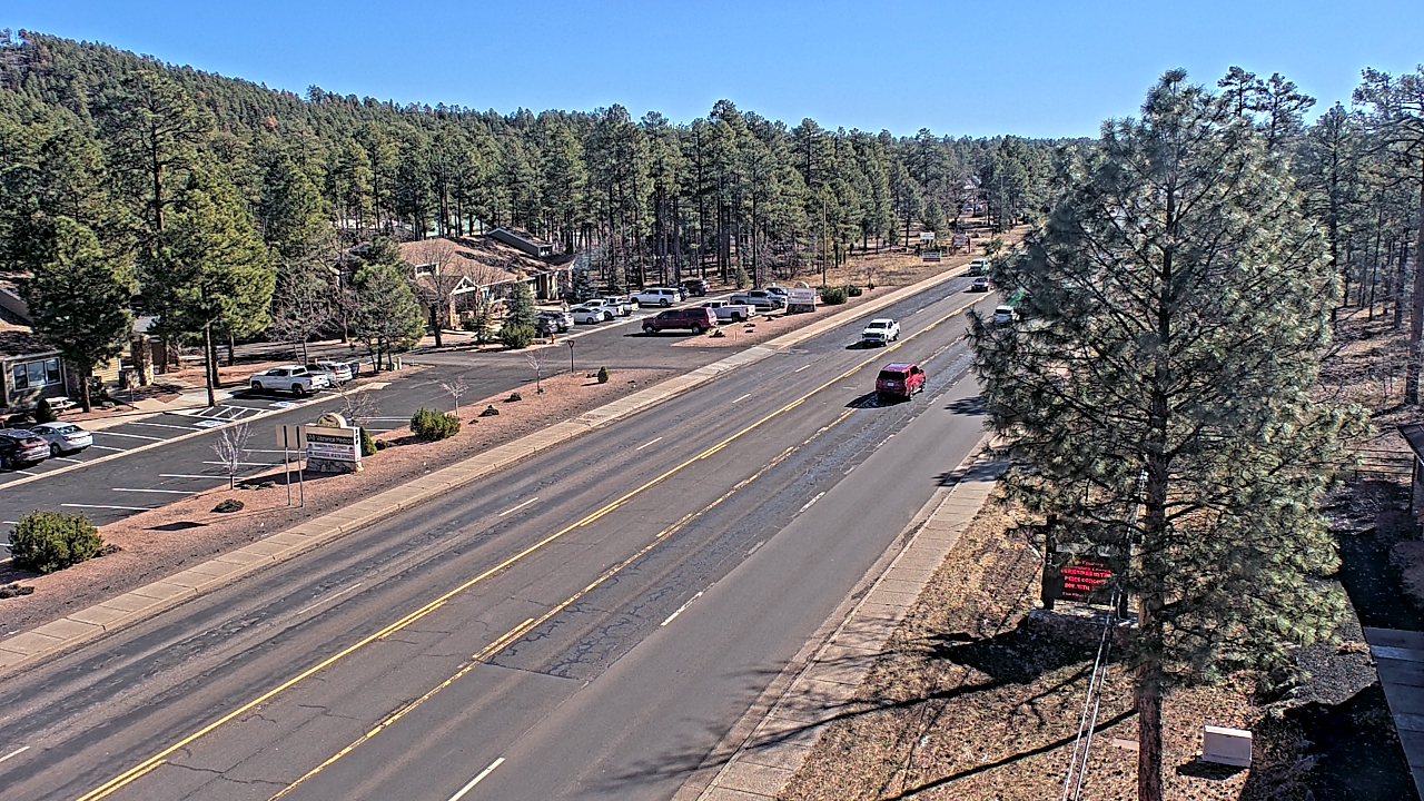 Thumbnail for current weather camera view from Town of Pinetop-Lakeside in Lakeside, Arizona