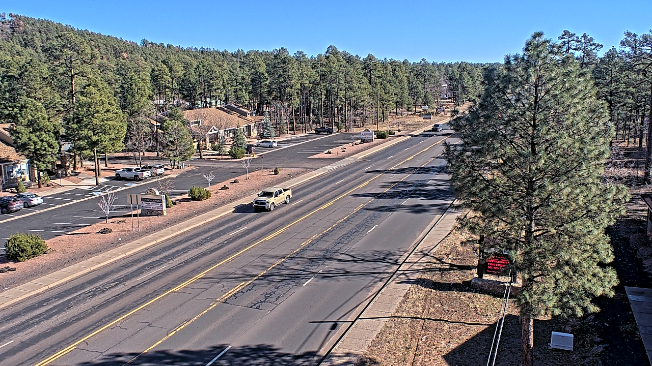 Thumbnail for current weather camera view from Town of Pinetop-Lakeside in Lakeside, Arizona