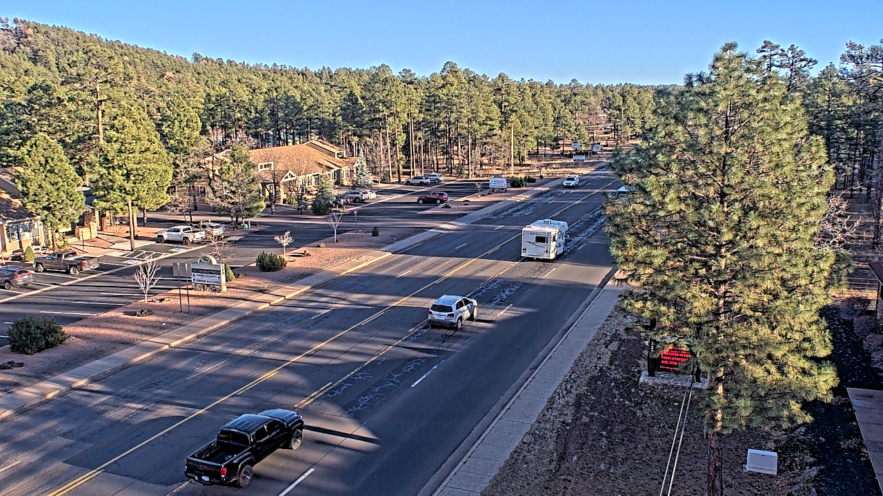 Thumbnail for current weather camera view from Town of Pinetop-Lakeside in Lakeside, Arizona