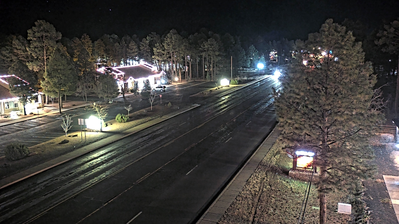 Thumbnail for current weather camera view from Town of Pinetop-Lakeside in Lakeside, Arizona