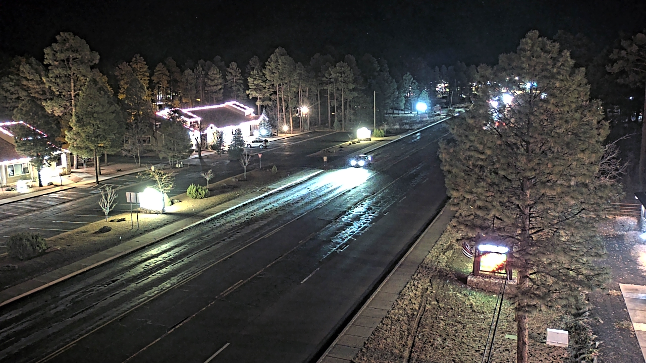 Thumbnail for current weather camera view from Town of Pinetop-Lakeside in Lakeside, Arizona