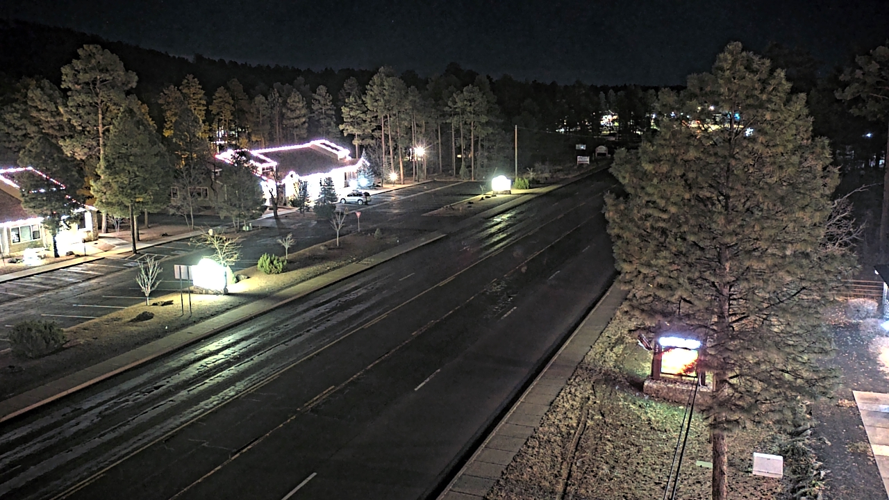 Thumbnail for current weather camera view from Town of Pinetop-Lakeside in Lakeside, Arizona