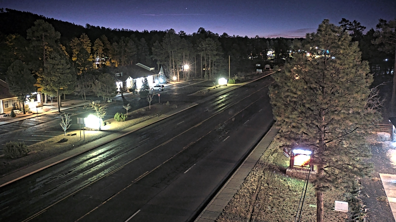 Thumbnail for current weather camera view from Town of Pinetop-Lakeside in Lakeside, Arizona