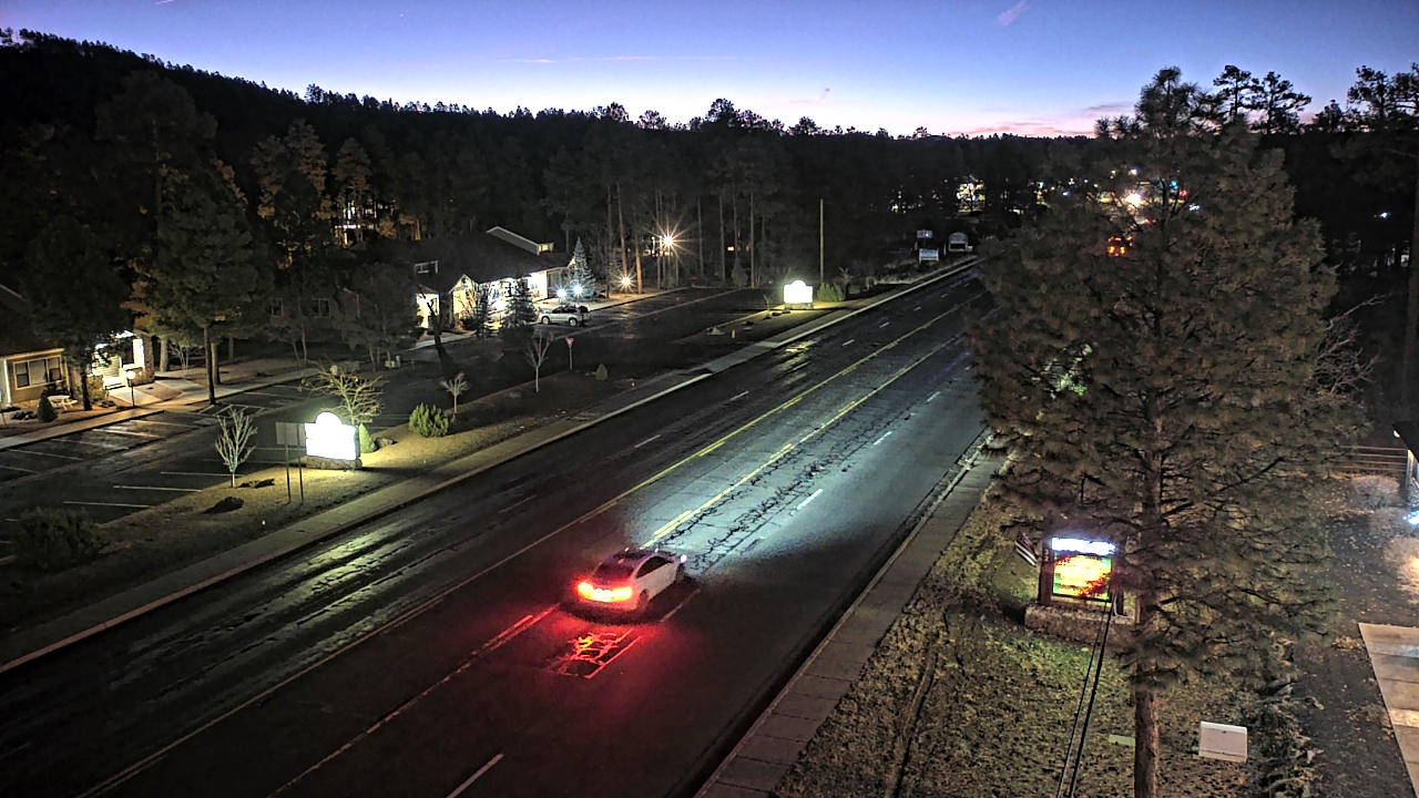 Thumbnail for current weather camera view from Town of Pinetop-Lakeside in Lakeside, Arizona