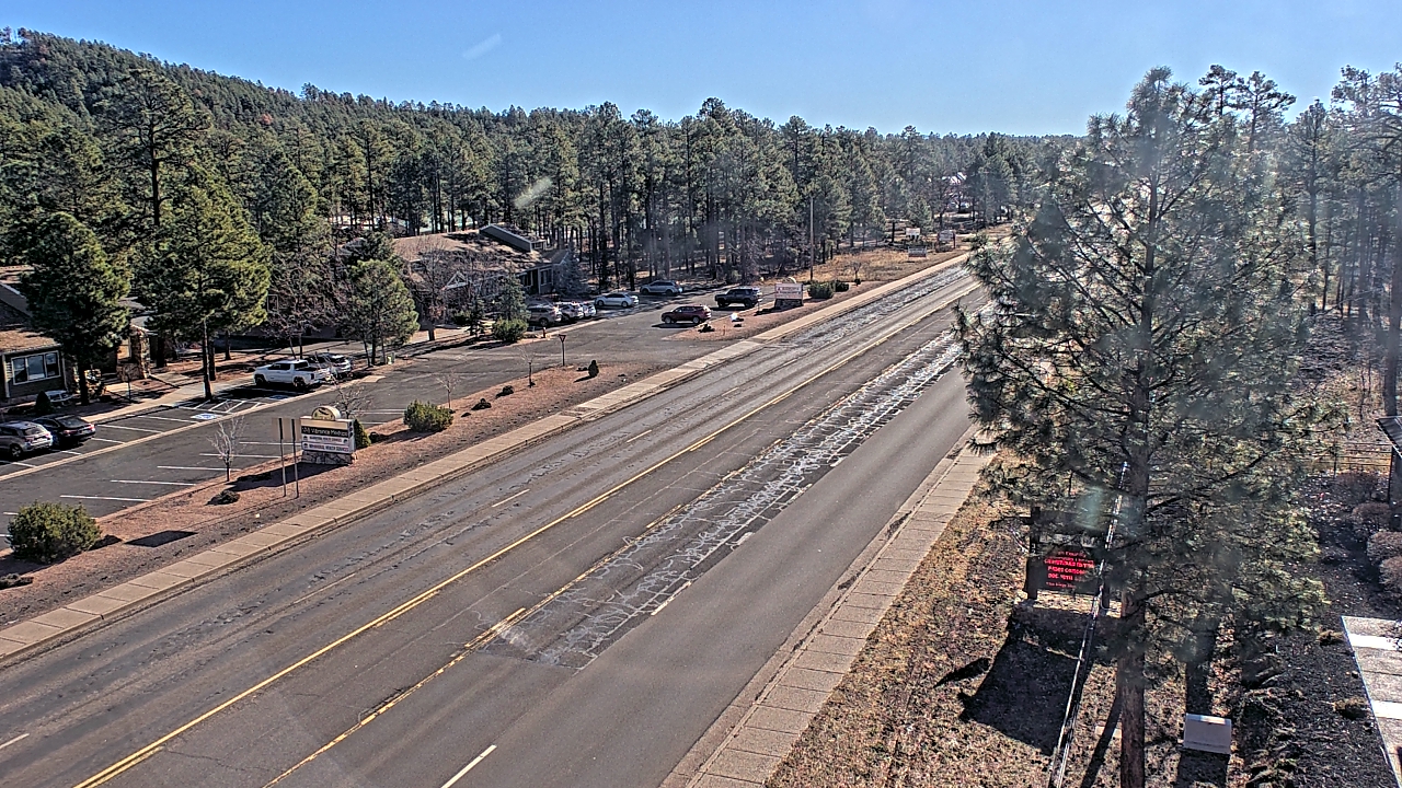 Thumbnail for current weather camera view from Town of Pinetop-Lakeside in Lakeside, Arizona
