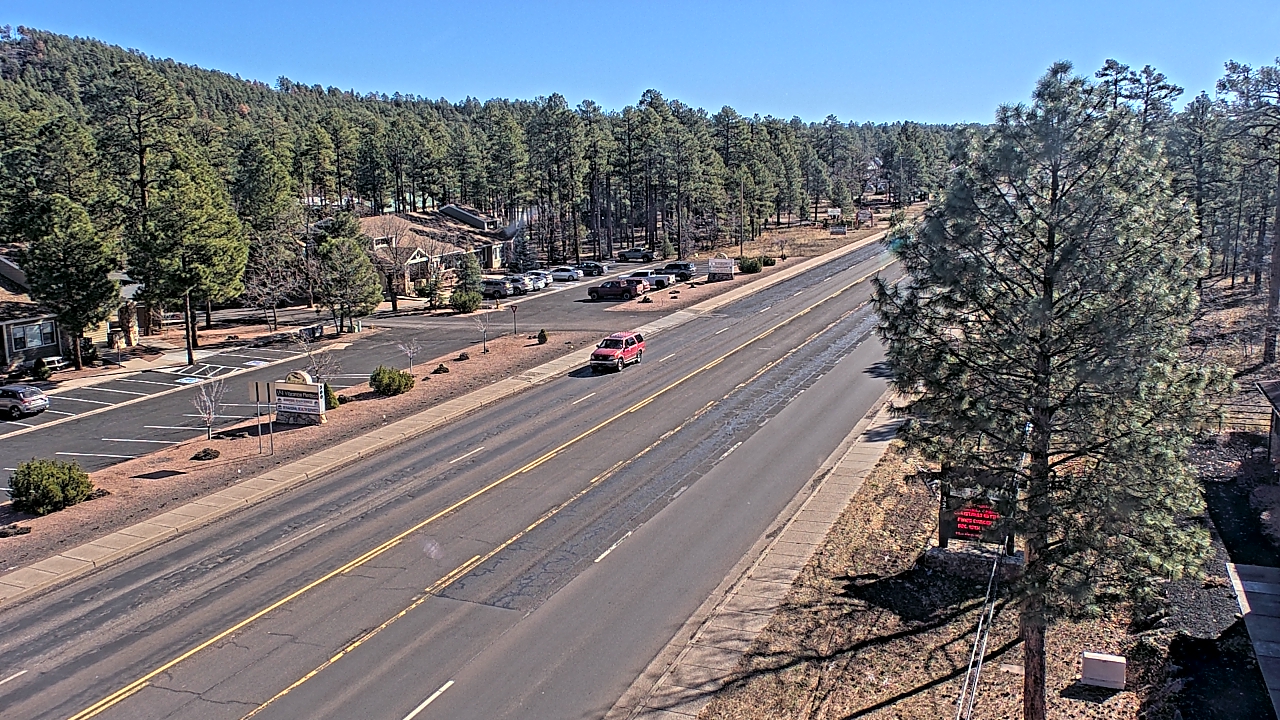 Thumbnail for current weather camera view from Town of Pinetop-Lakeside in Lakeside, Arizona