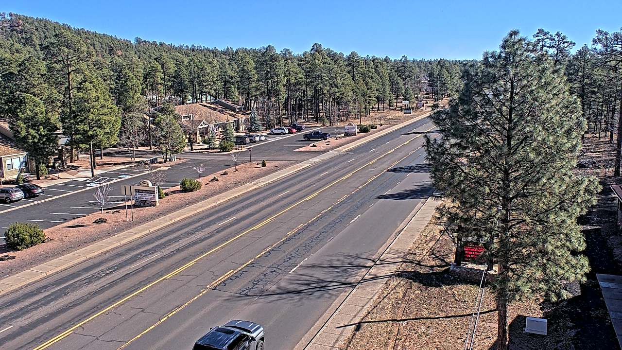 Thumbnail for current weather camera view from Town of Pinetop-Lakeside in Lakeside, Arizona
