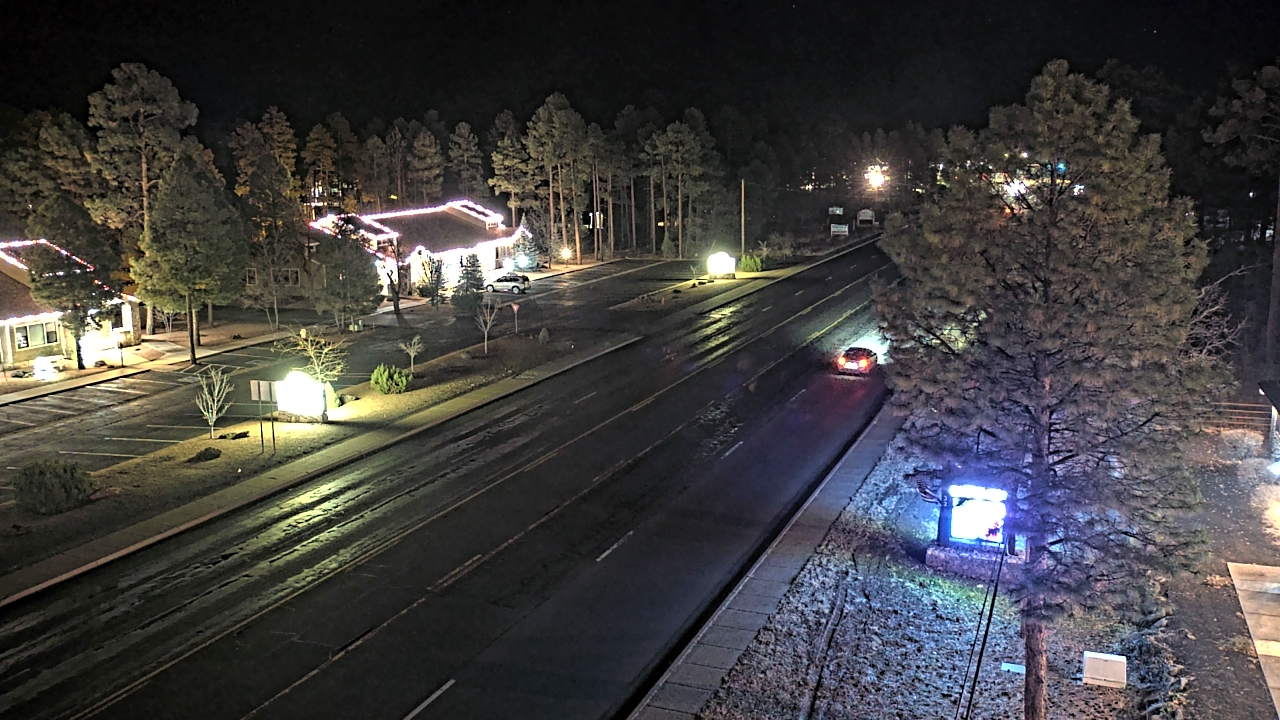 Thumbnail for current weather camera view from Town of Pinetop-Lakeside in Lakeside, Arizona
