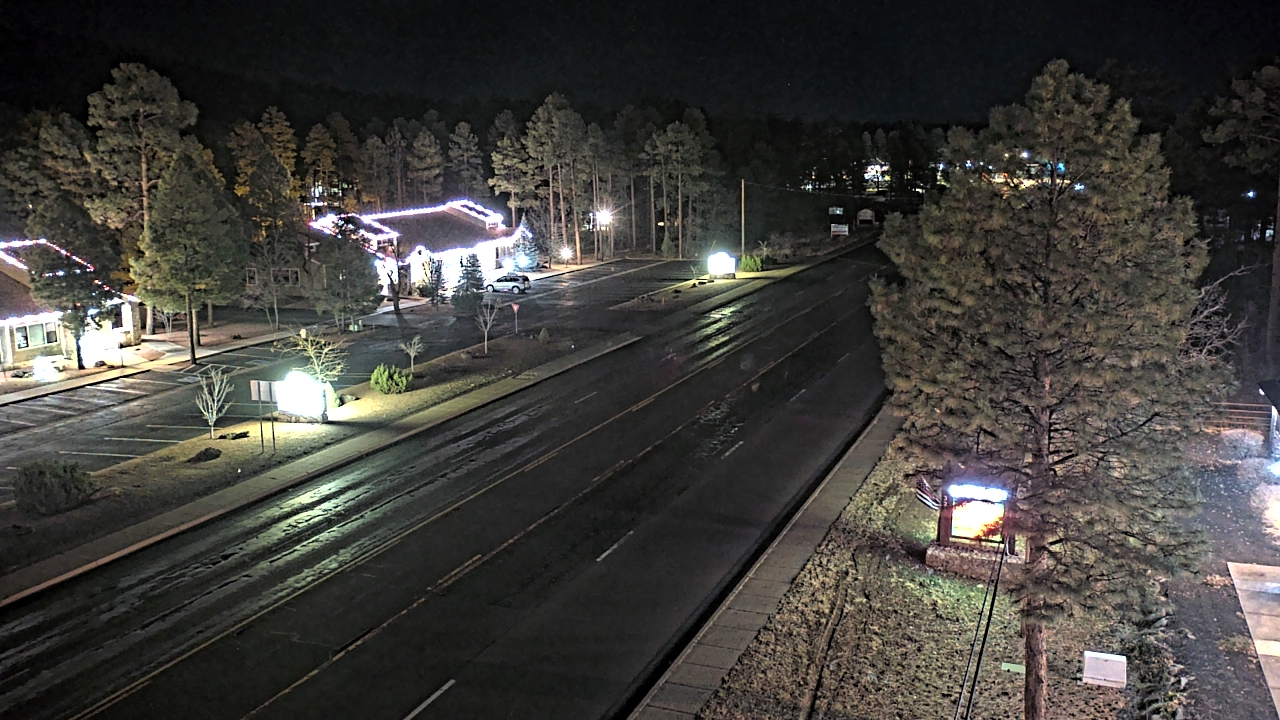 Thumbnail for current weather camera view from Town of Pinetop-Lakeside in Lakeside, Arizona