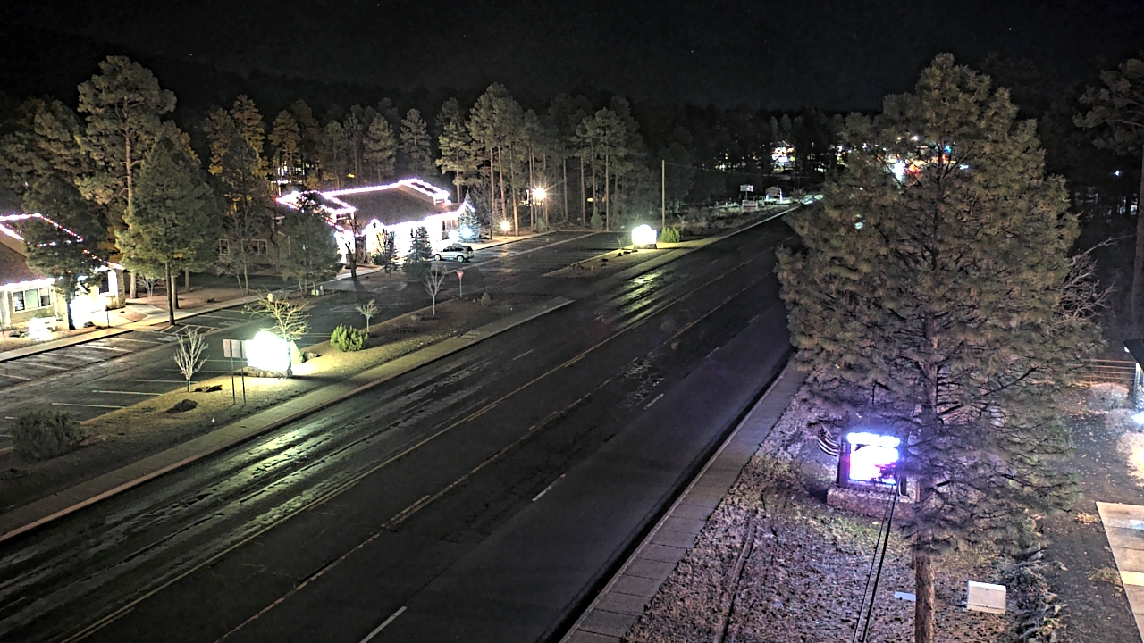Thumbnail for current weather camera view from Town of Pinetop-Lakeside in Lakeside, Arizona