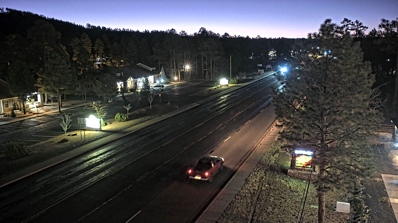 Thumbnail for current weather camera view from Town of Pinetop-Lakeside in Lakeside, Arizona