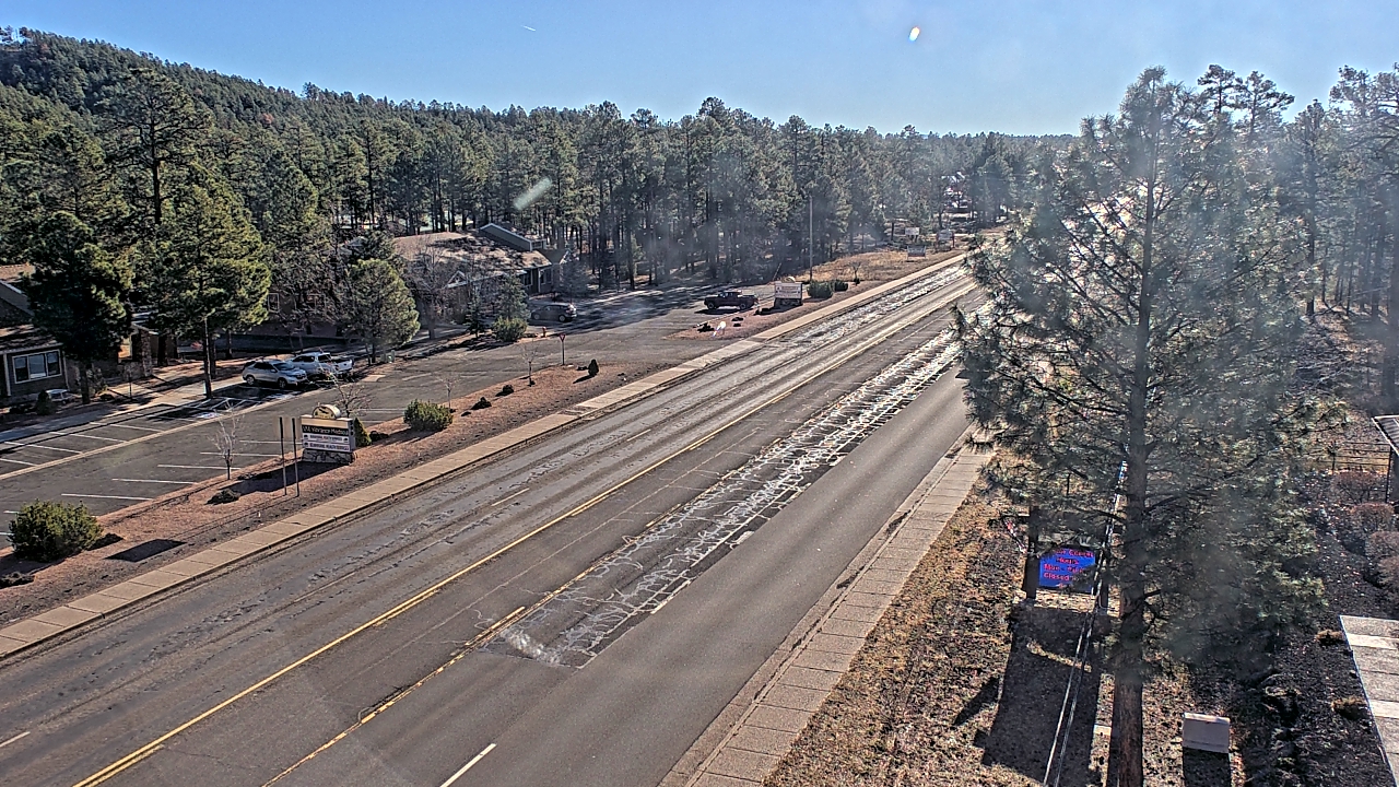 Thumbnail for current weather camera view from Town of Pinetop-Lakeside in Lakeside, Arizona