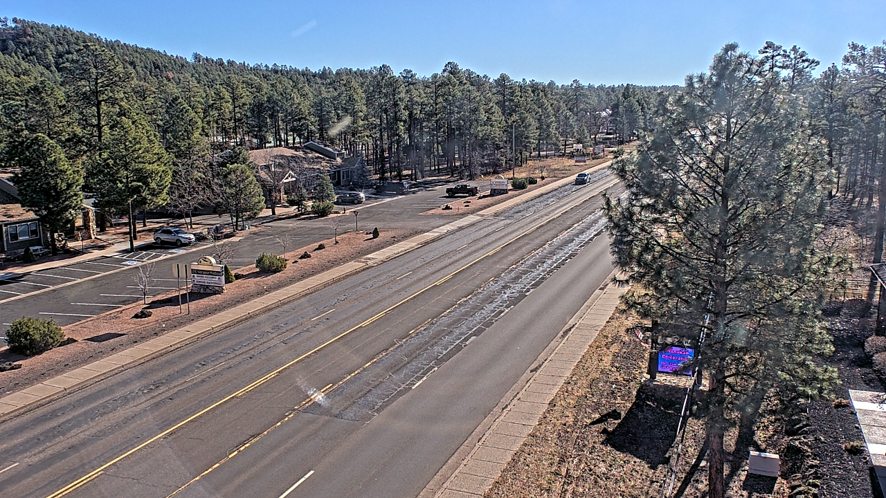 Thumbnail for current weather camera view from Town of Pinetop-Lakeside in Lakeside, Arizona