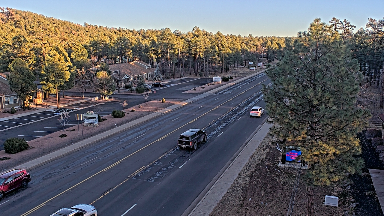 Thumbnail for current weather camera view from Town of Pinetop-Lakeside in Lakeside, Arizona