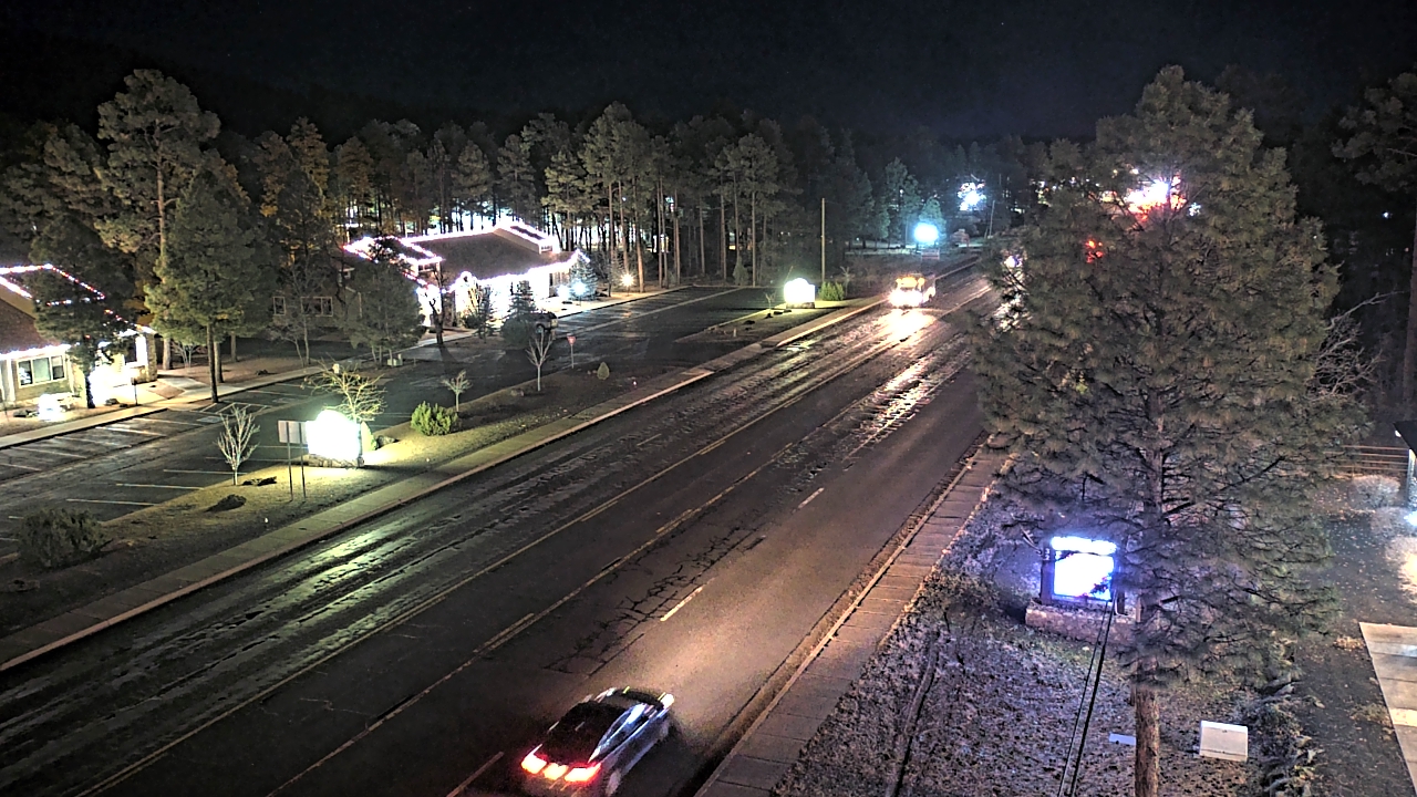 Thumbnail for current weather camera view from Town of Pinetop-Lakeside in Lakeside, Arizona
