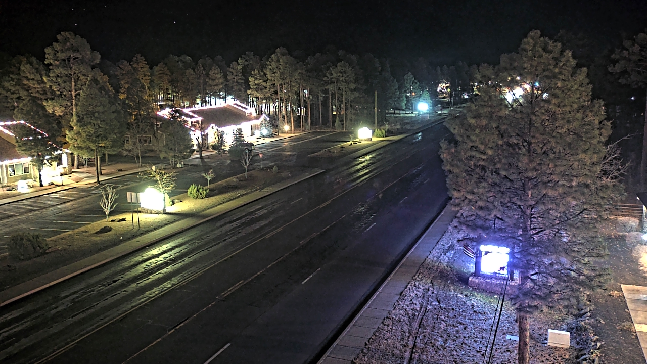 Thumbnail for current weather camera view from Town of Pinetop-Lakeside in Lakeside, Arizona