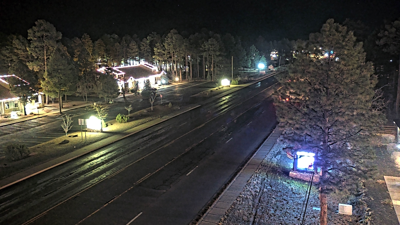 Thumbnail for current weather camera view from Town of Pinetop-Lakeside in Lakeside, Arizona