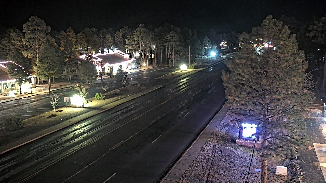 Thumbnail for current weather camera view from Town of Pinetop-Lakeside in Lakeside, Arizona