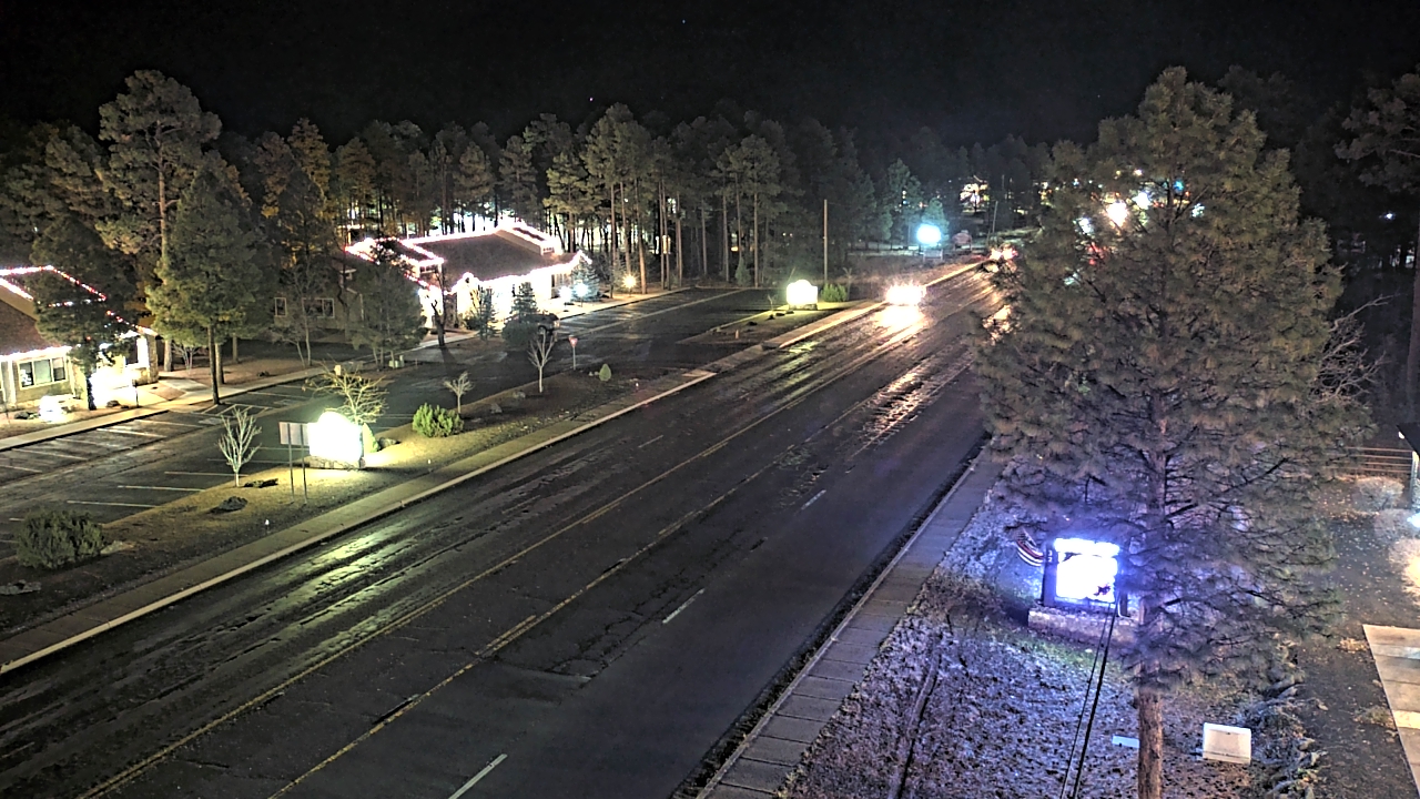 Thumbnail for current weather camera view from Town of Pinetop-Lakeside in Lakeside, Arizona