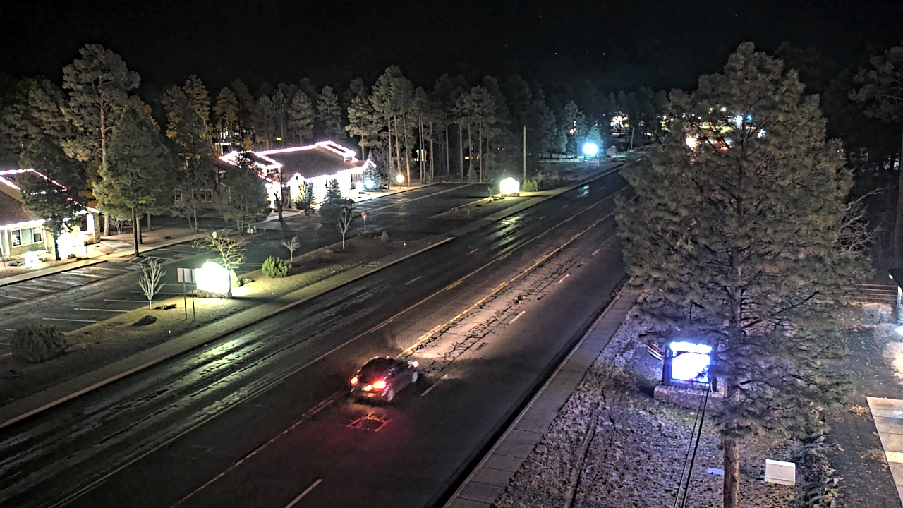 Thumbnail for current weather camera view from Town of Pinetop-Lakeside in Lakeside, Arizona
