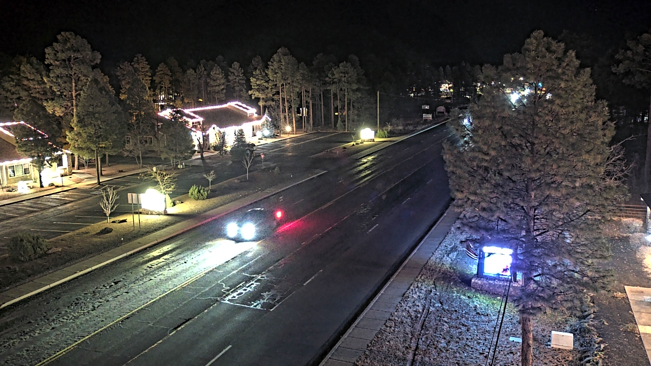 Thumbnail for current weather camera view from Town of Pinetop-Lakeside in Lakeside, Arizona