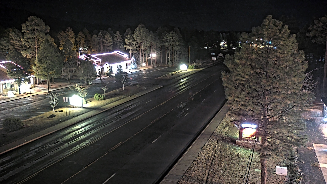 Thumbnail for current weather camera view from Town of Pinetop-Lakeside in Lakeside, Arizona