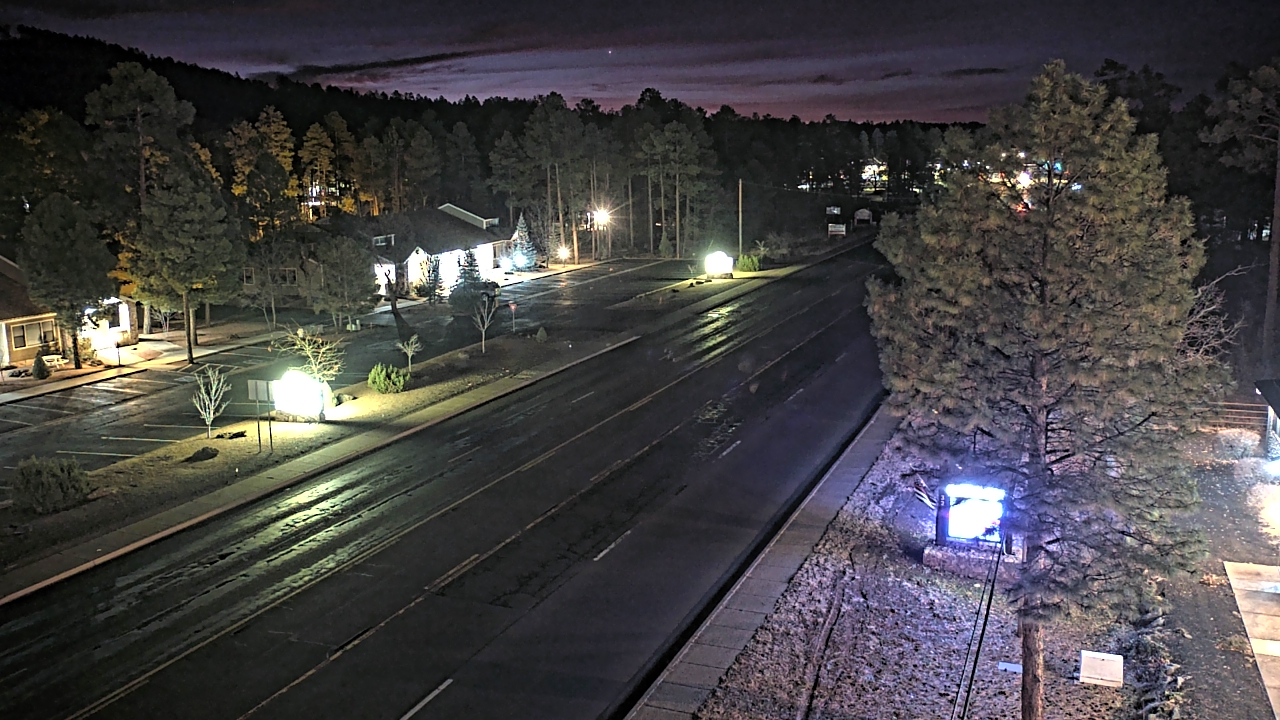Thumbnail for current weather camera view from Town of Pinetop-Lakeside in Lakeside, Arizona