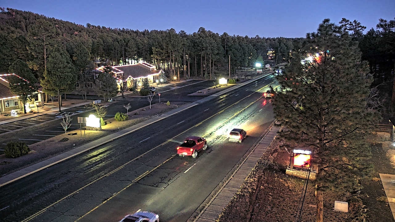 Thumbnail for current weather camera view from Town of Pinetop-Lakeside in Lakeside, Arizona