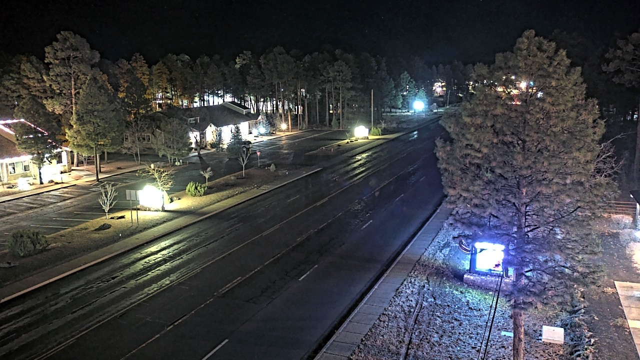 Thumbnail for current weather camera view from Town of Pinetop-Lakeside in Lakeside, Arizona