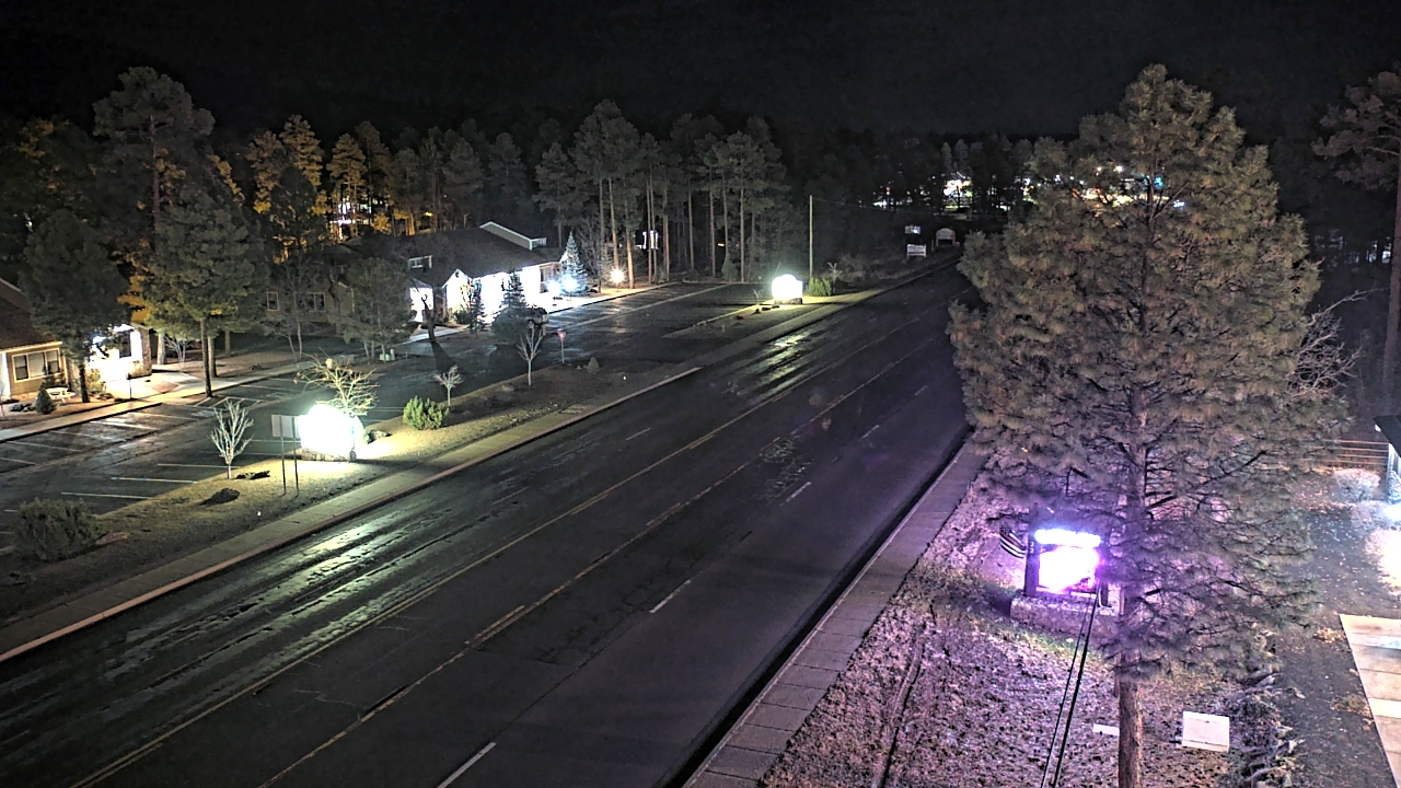 Thumbnail for current weather camera view from Town of Pinetop-Lakeside in Lakeside, Arizona