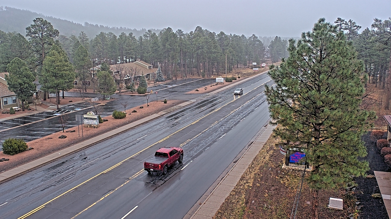 Thumbnail for current weather camera view from Town of Pinetop-Lakeside in Lakeside, Arizona