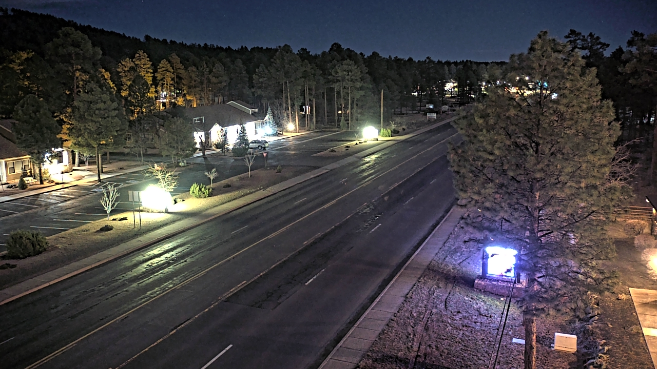 Thumbnail for current weather camera view from Town of Pinetop-Lakeside in Lakeside, Arizona