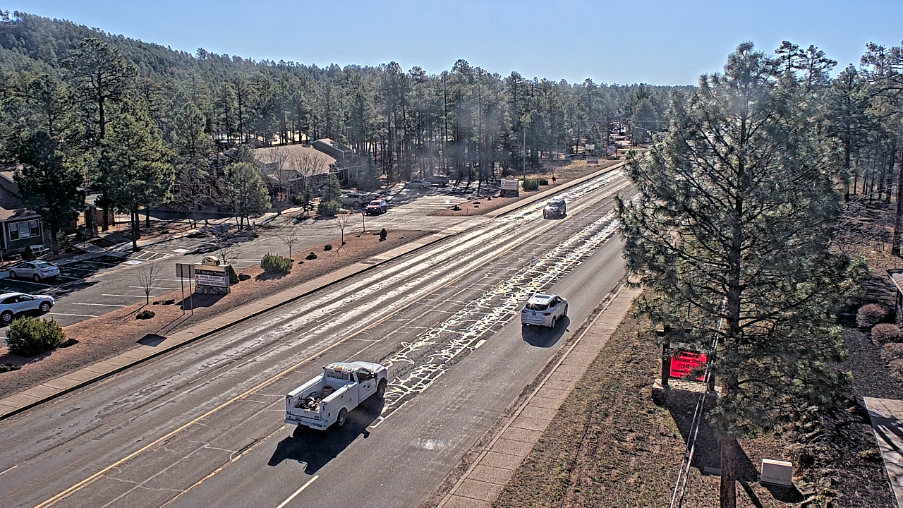 Thumbnail for current weather camera view from Town of Pinetop-Lakeside in Lakeside, Arizona