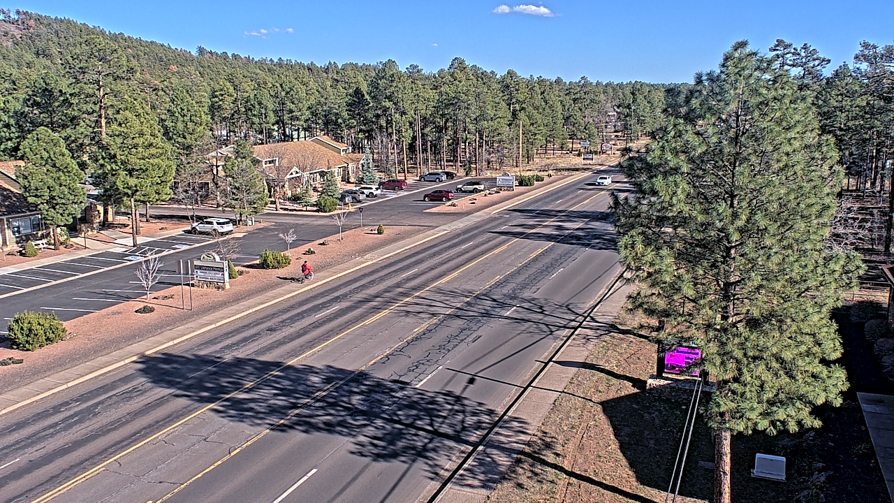 Thumbnail for current weather camera view from Town of Pinetop-Lakeside in Lakeside, Arizona