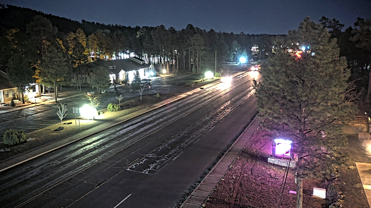 Thumbnail for current weather camera view from Town of Pinetop-Lakeside in Lakeside, Arizona