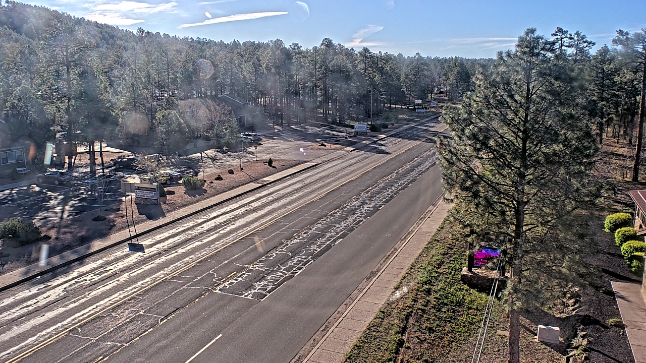 Thumbnail for current weather camera view from Town of Pinetop-Lakeside in Lakeside, Arizona