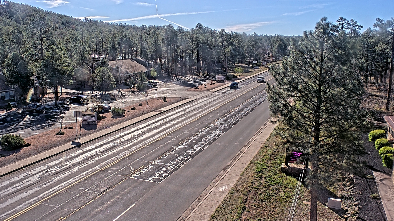 Thumbnail for current weather camera view from Town of Pinetop-Lakeside in Lakeside, Arizona