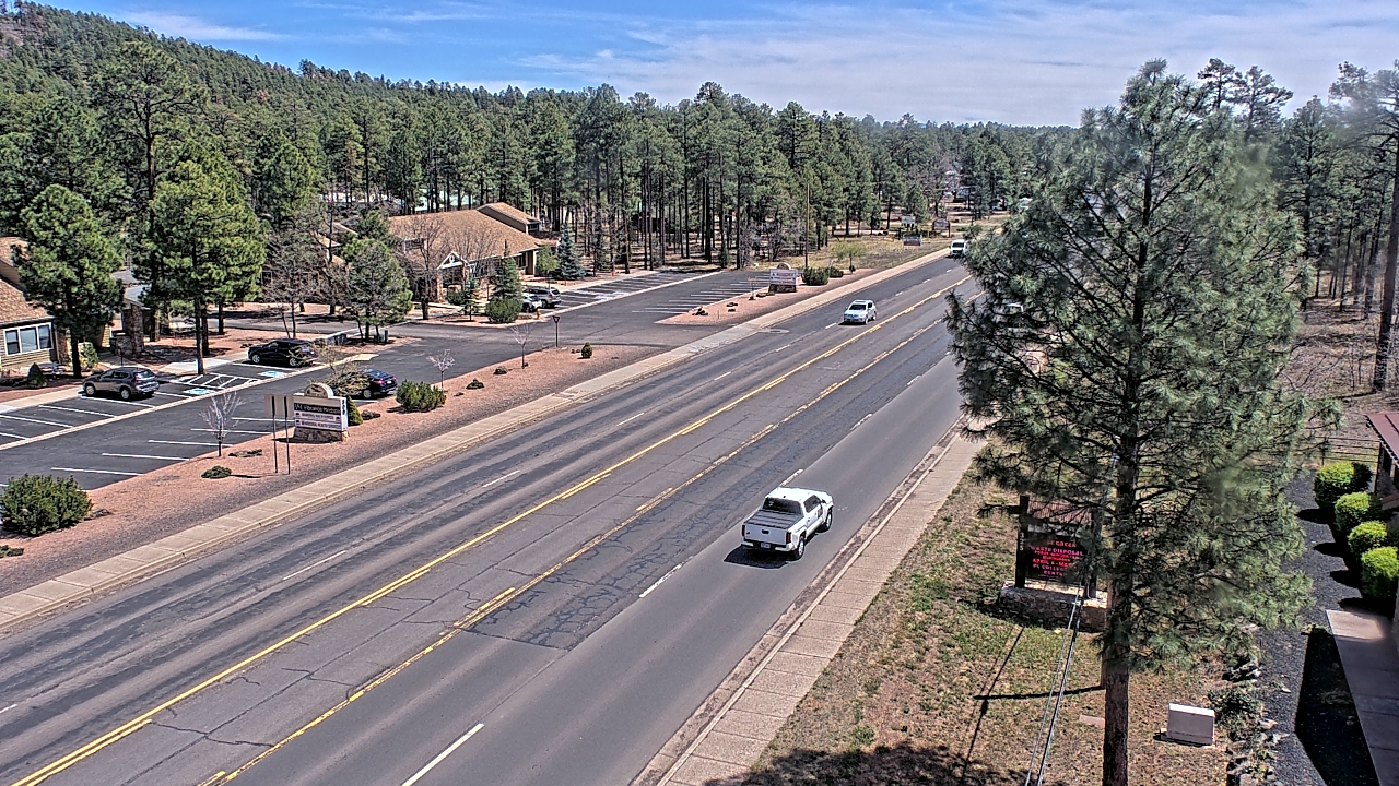 Thumbnail for current weather camera view from Town of Pinetop-Lakeside in Lakeside, Arizona