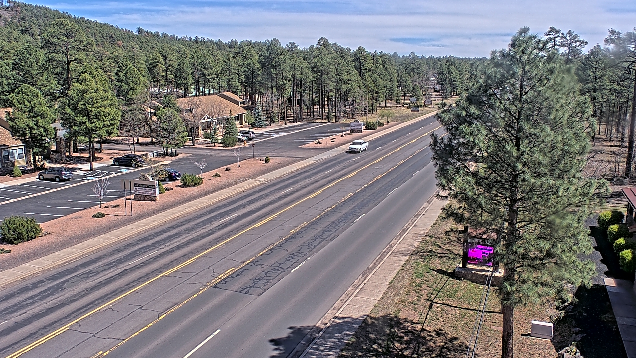 Thumbnail for current weather camera view from Town of Pinetop-Lakeside in Lakeside, Arizona