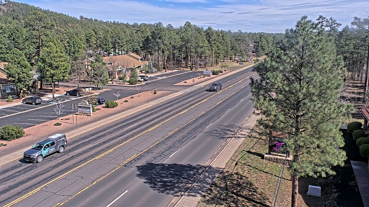 Thumbnail for current weather camera view from Town of Pinetop-Lakeside in Lakeside, Arizona
