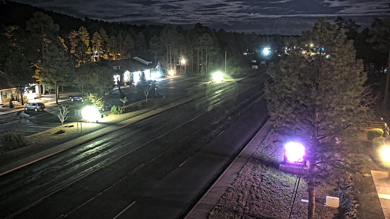 Thumbnail for current weather camera view from Town of Pinetop-Lakeside in Lakeside, Arizona