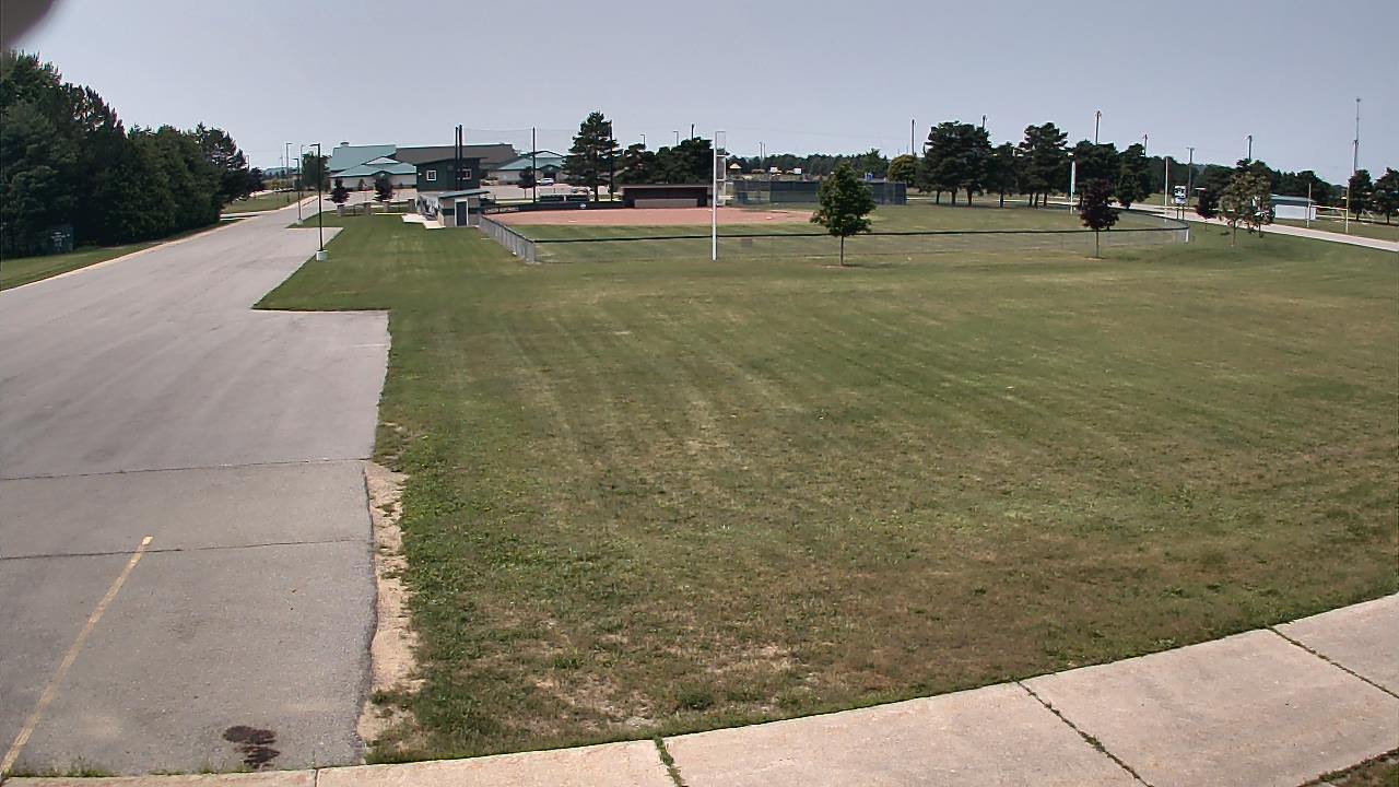 Thumbnail for current weather camera view from Laker ES in Pigeon, Michigan