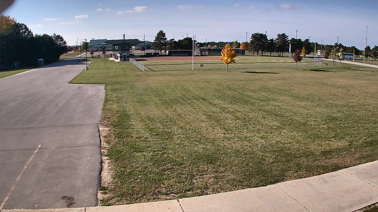 Thumbnail for current weather camera view from Laker ES in Pigeon, Michigan