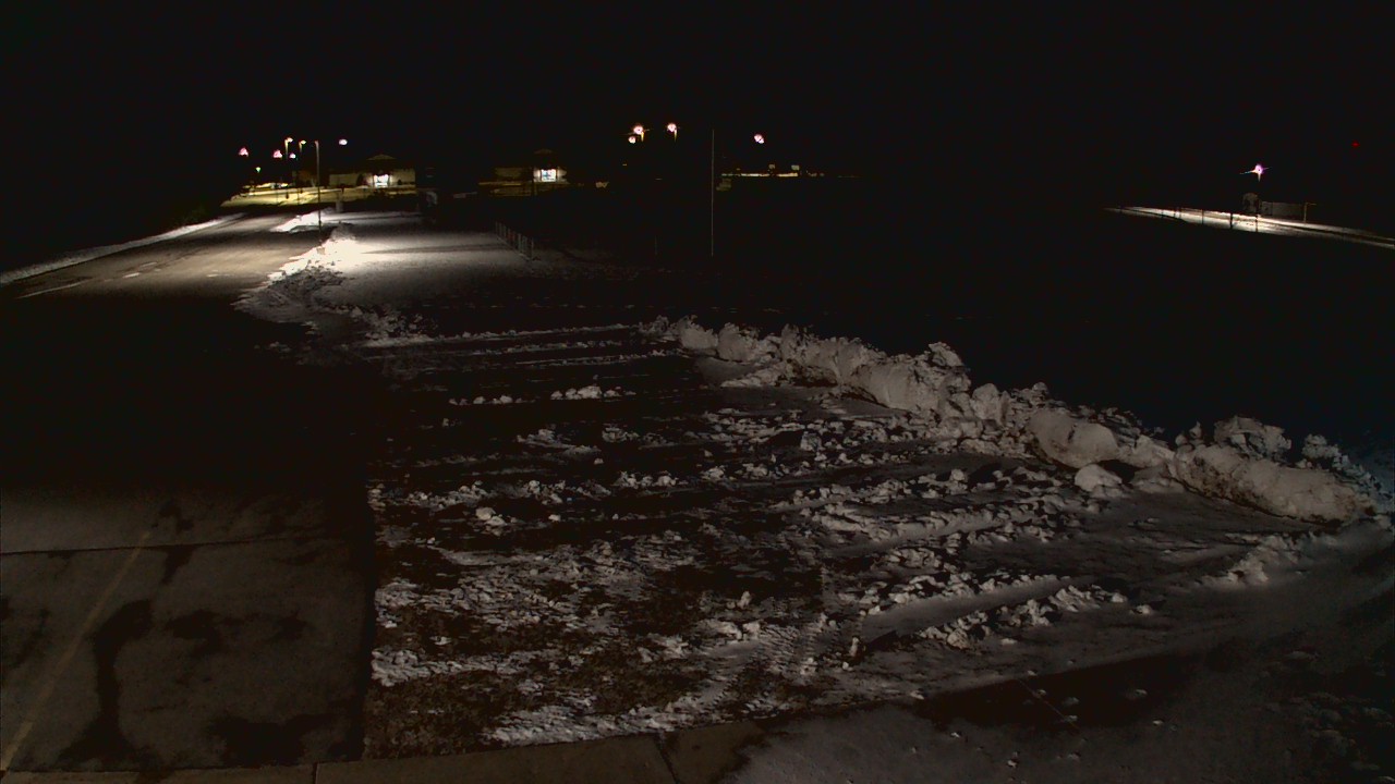 Thumbnail for current weather camera view from Laker ES in Pigeon, Michigan