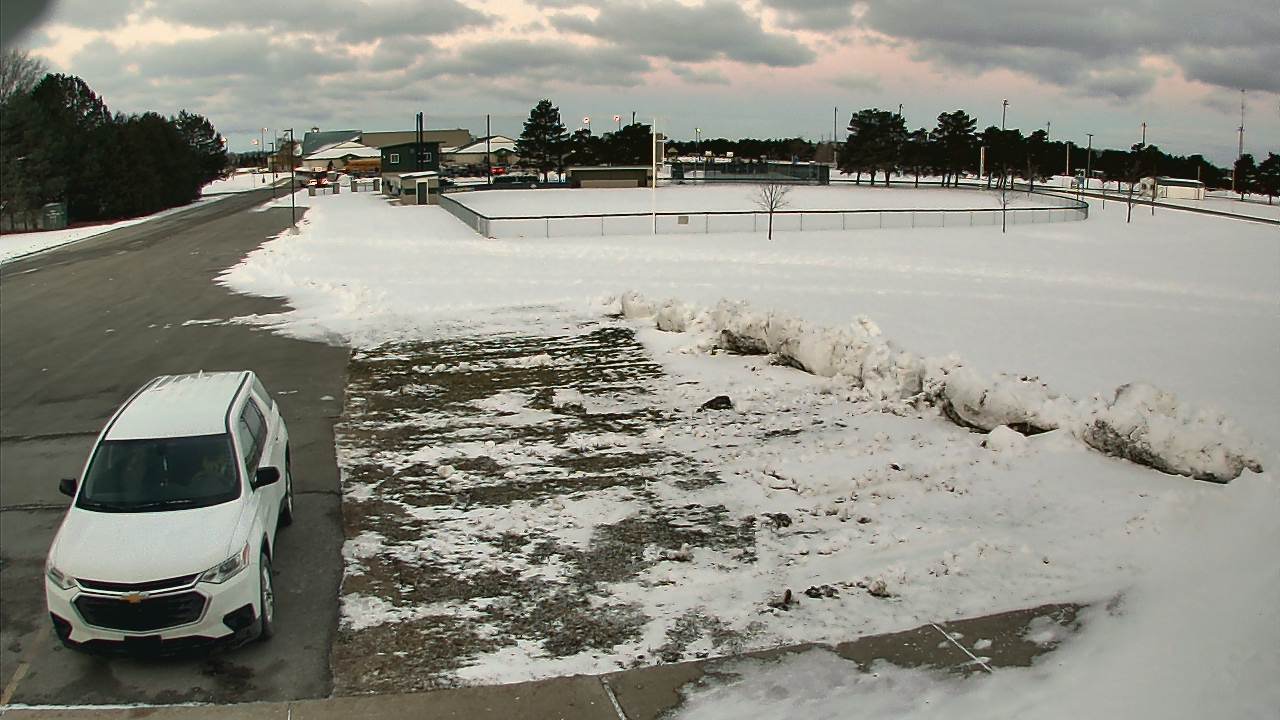 Thumbnail for current weather camera view from Laker ES in Pigeon, Michigan