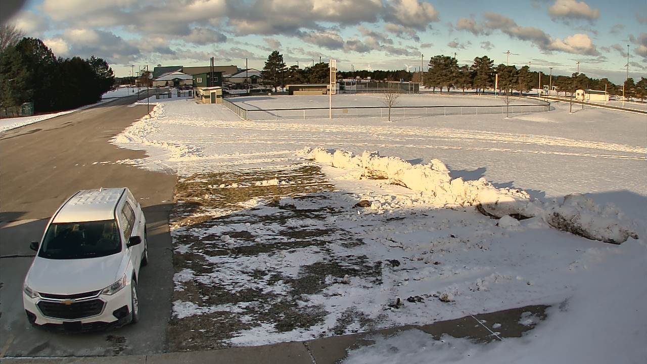 Thumbnail for current weather camera view from Laker ES in Pigeon, Michigan