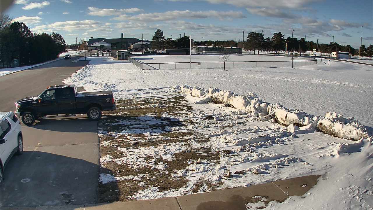 Thumbnail for current weather camera view from Laker ES in Pigeon, Michigan